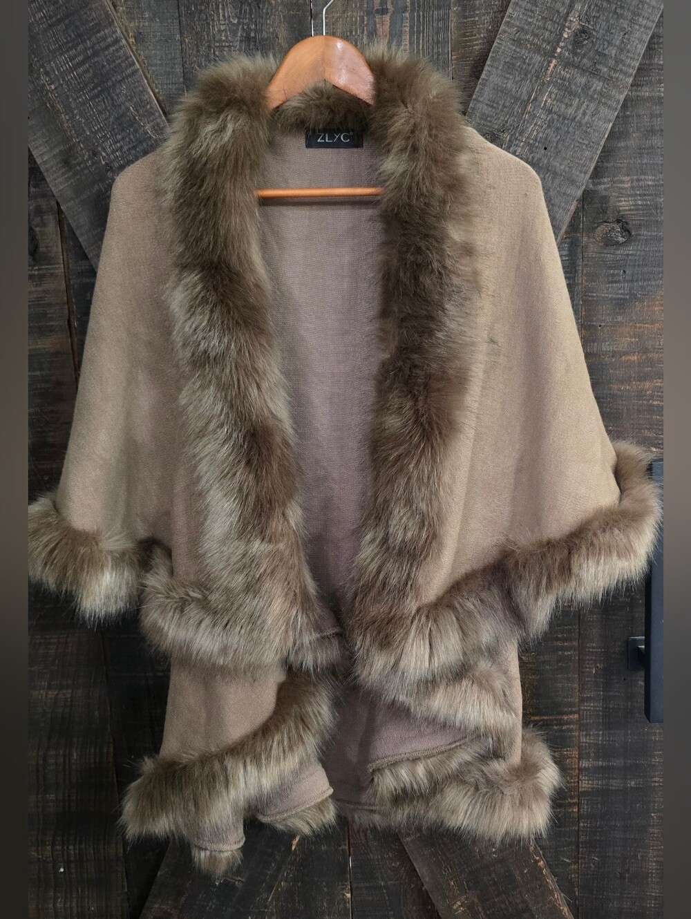Light Brown Faux-Fur Trim Open Front Sweater Ponco One Size